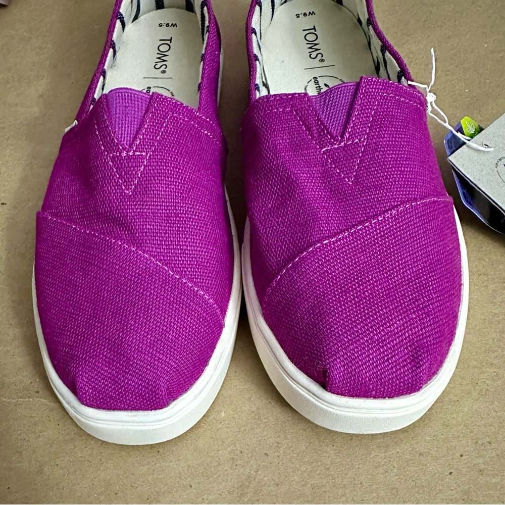 NEW - TOMS Alpargata Cupsole Dark Pink Slip On Flats Size 9.5 - Picture 2 of 7